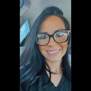 Meet your Posher, Desirée